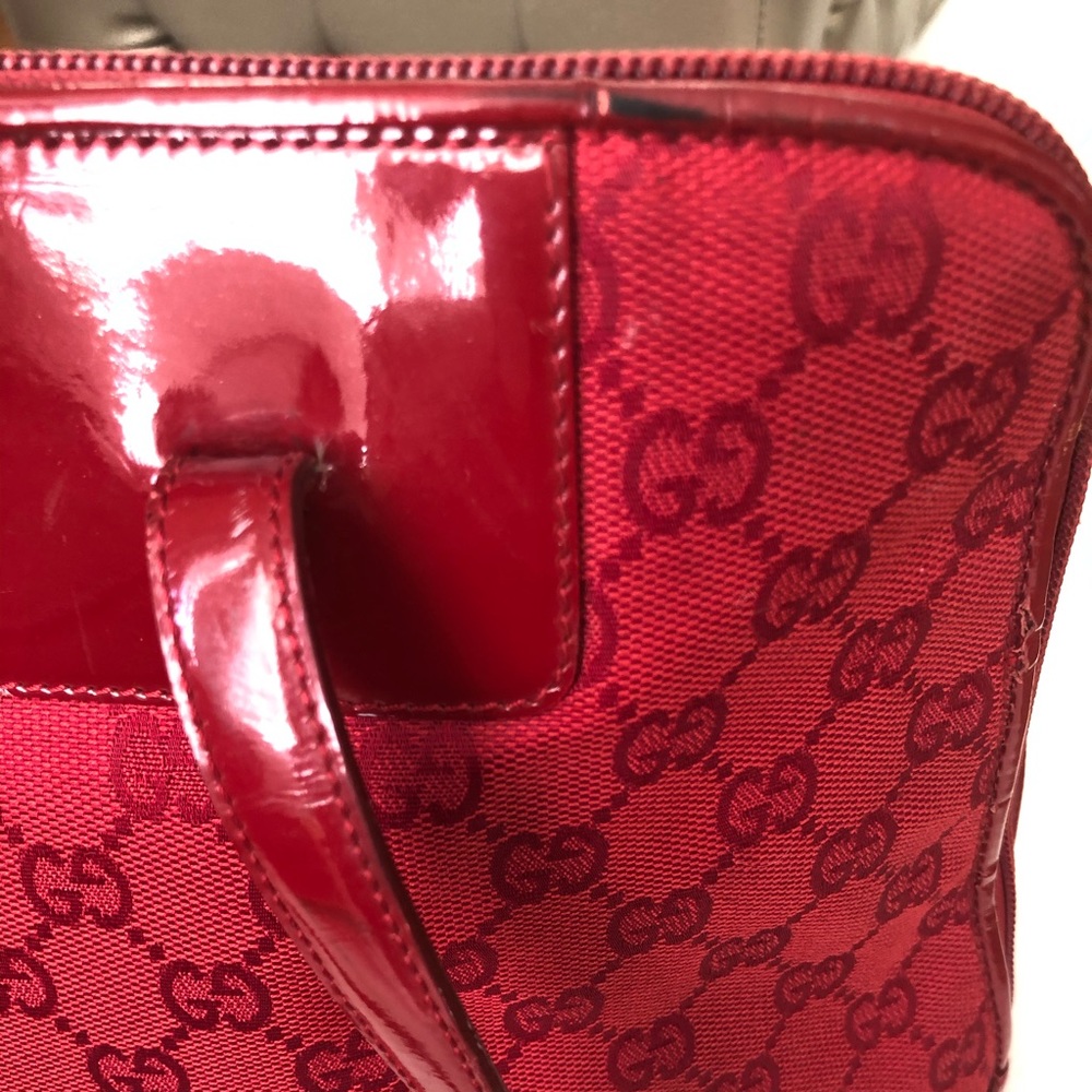 Red patent leather Gucci shoulder handbag ♥️ - Picture 5 of 9